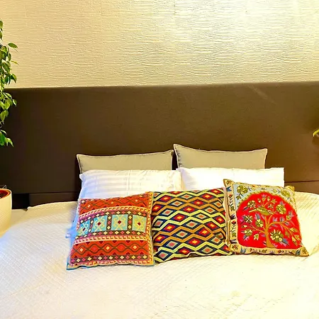 Margaret Bridge Cozy Flat * Budapest